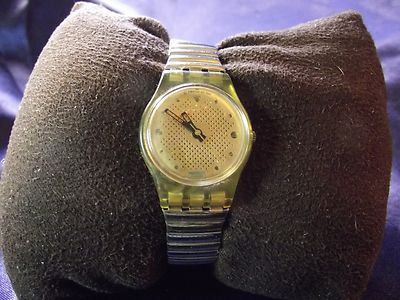 Woman's Vintage Swatch Swiss Watch w/ Two Tone Expansion Band