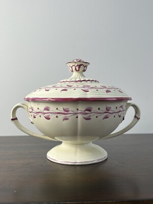 Antike Wedgwood Creamware Deckelschale mit zwei Henkeln um 1800