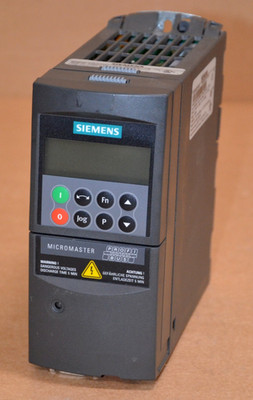 Siemens 6SE6420-2UD13-7AA1 MICROMASTER + 6SE6400-1PB00-0AA0 + 6SE6400-0BP00-0AA0