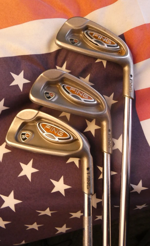 Juego de varillas de hierro Cleveland Tour Action 588P 3-PW rígido flexible de acero buen estado Foto 3 de 4