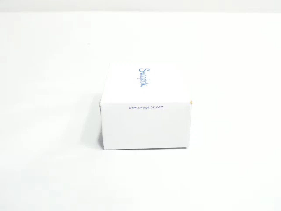 Box Of 10 Swagelok SS-810-7-8 Stainless Female Connector 1/2in Tube X 1/2in Npt - Image 2 of 4