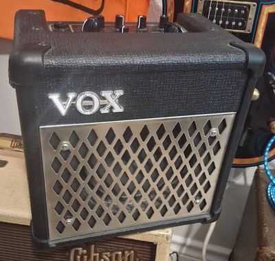 VOX Guitar Modeling Amplifier Amp Rhythm Pattern Built in MINI 5 5W speaker