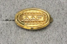 WWII era Veteran/Sweetheart Pin: "AAF" (Army Air Force) on oval - 1/20 10KT