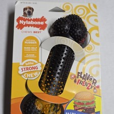 Nylabone Flavor Frenzy Strong Chew Rubber Dog Toy L Bacon Cheeseburger Flavor