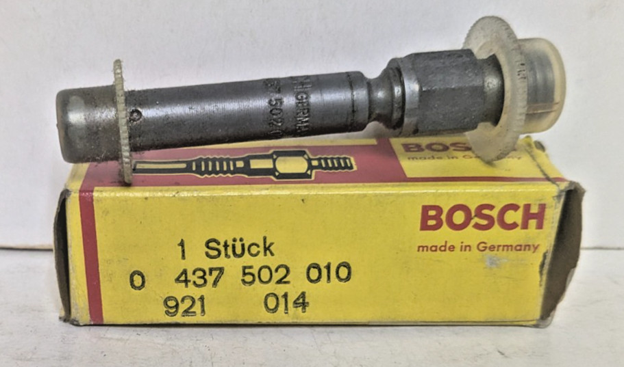 NOS BOSCH FUEL INJECTOR 1978-1980 MERCEDES 280, 450 0437502010 0000784023