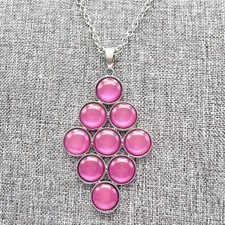 Vintage Charming Charlie Mod Revival Cats Eye Cluster Grape Pendant Necklace Y2K