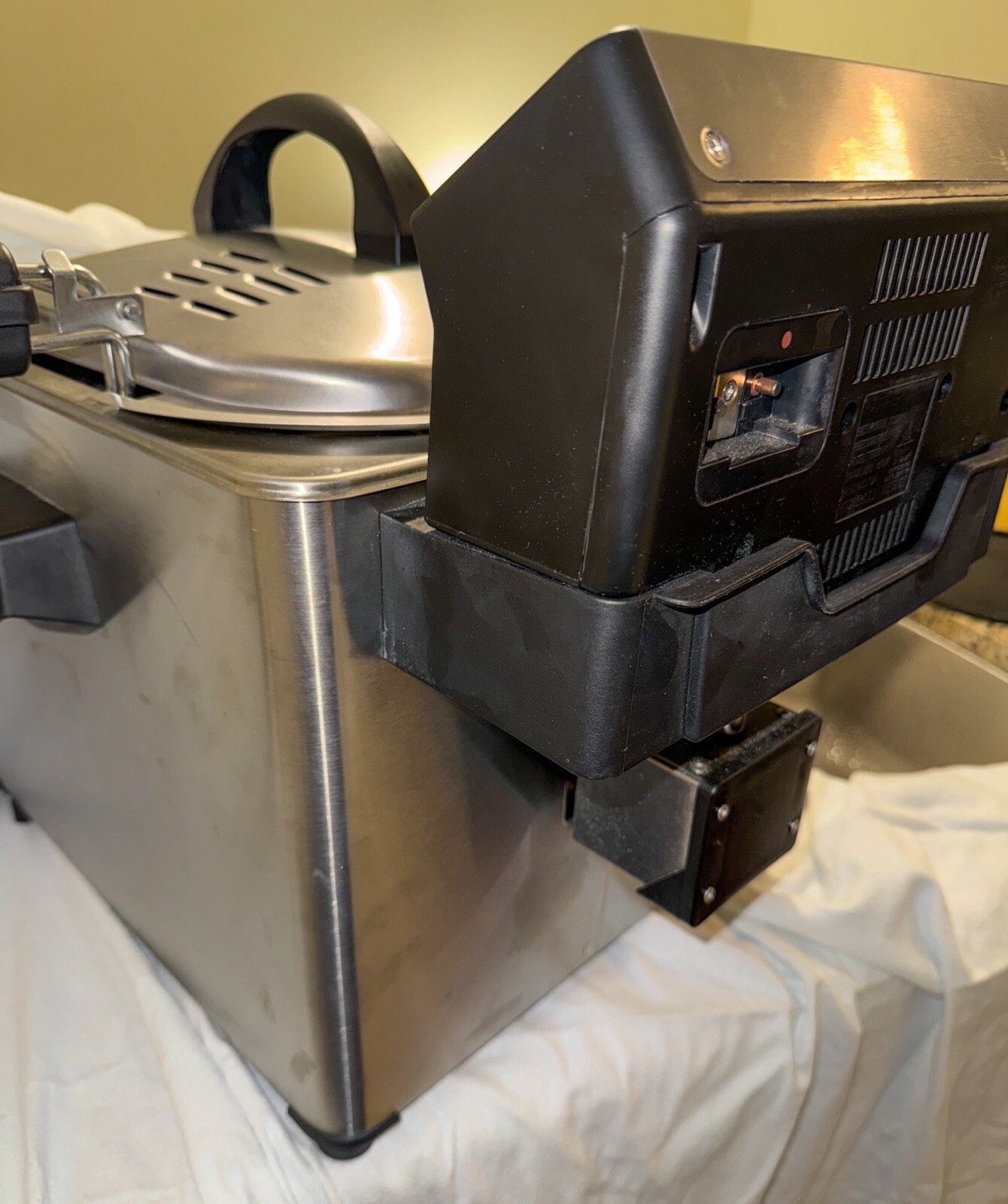 Waring Professional TF200B Rotisserie Turkey Fryer & Steamer, Used and