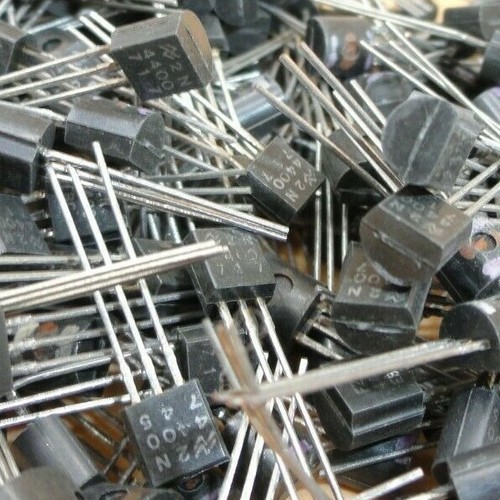 2N4400 HOCHGESCHWINDIGKEITSSCHALTTRANSISTOREN NPN TO-92 (Menge 100) - Bild 2 von 3
