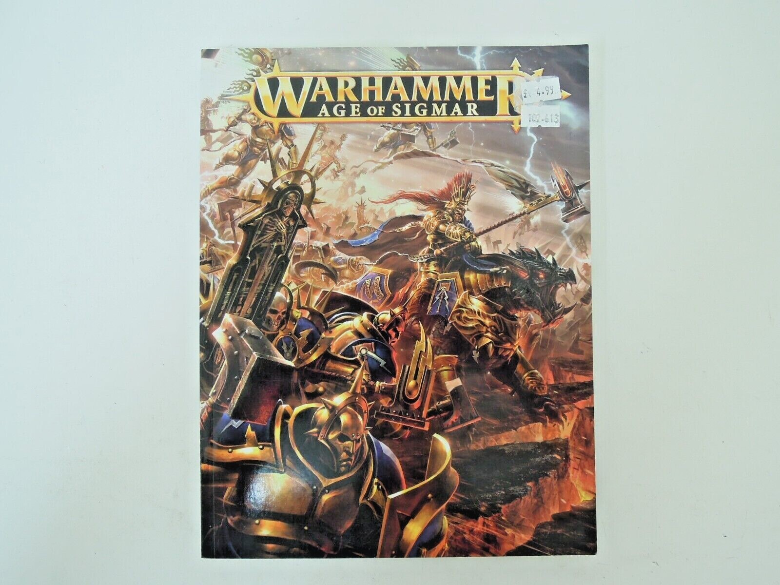 2015 Warhammer  Age Of Sigmar  Book. Very Good.