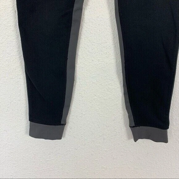 fabletics gray leggings