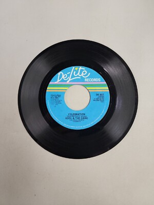 Kool & The Gang - Celebration - De-lite (45RPM 7'')(AA123) 