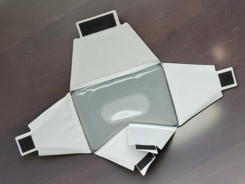 LumiQuest SoftBox LQ-107 For Softer Canon Flash Photography - Image 2 of 4