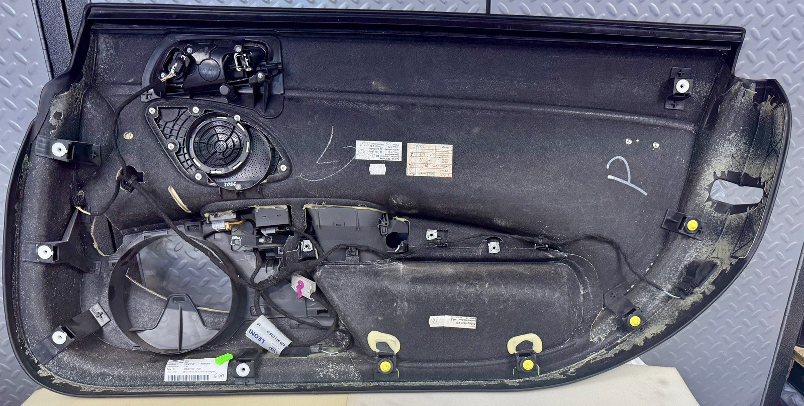 2012 AUDI R8 V10 GT OEM Driver Door Panel Leather (damaged)