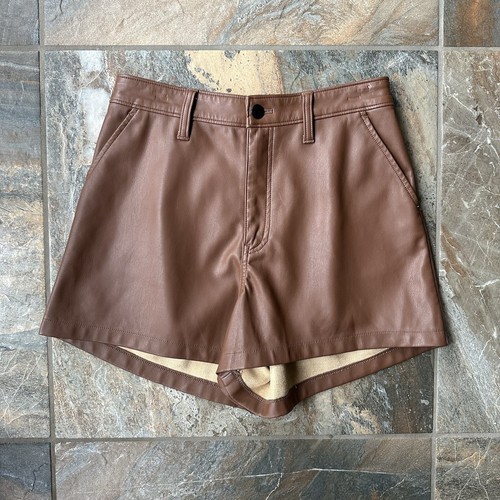 Pantaloncini Hollister ultra alti in ecopelle taglia media marrone