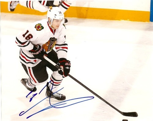 Chicago Blackhawks Marcus Kruger Signed Autographed 8x10 Photo COA