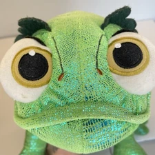 Tangled Lizard Rapunzel Pascal Disney Parks Chameleon Plush 16”