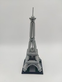 LEGO ARCHITECTURE: The Eiffel Tower (21019)