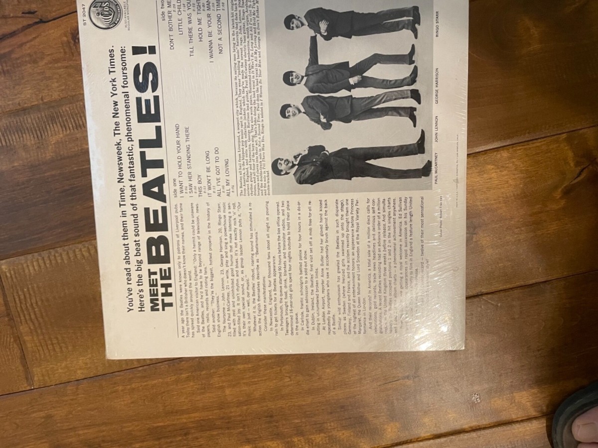 Meet The Beatles St2047 Gold Record Award LP w/original shrink