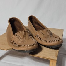 Minnetonka Women's Brown Mocha Deerskin Leather Moccasin Slip-On Flats US W 8