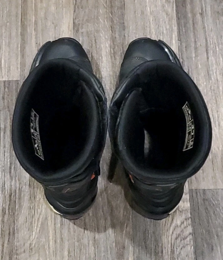 Alpinestars SMX-6 V2 Men’s US 12 Vented Street Motorcycle Boots, Black/Red - Image 4 of 4