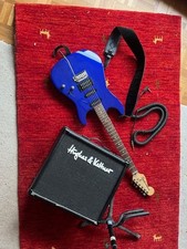 electric guitar squire showmaster incl stand and cable - AMP NOT INCLUDED