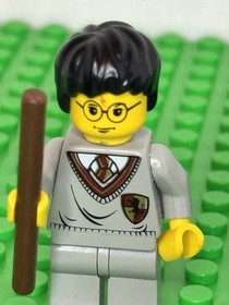 LEGO 4709 Harry Potter Hogwarts Castle -Minifigures hp005 hp002 hp012 Snape