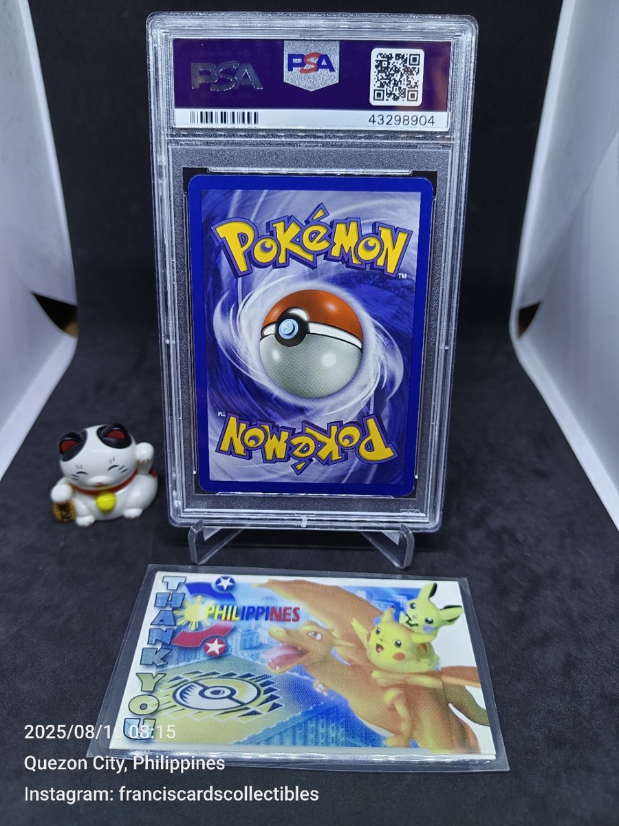 Pokemon GRADED Card - PSA 8: FLAREON #5 - HOLO (EX DELTA SPECIES