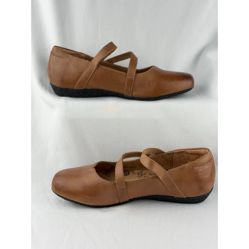 NEW Taos Banter Women Caramel Brown Leather Mary Jane Flats Shoes Comfort Size 8 - Image 2 of 4