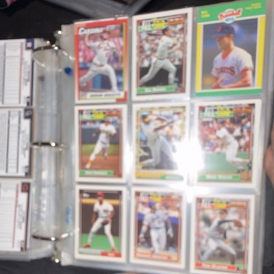 Topps MLB Baseball Trading Card Lot (9) Binder Pages Roberto Kelly Topps 2005