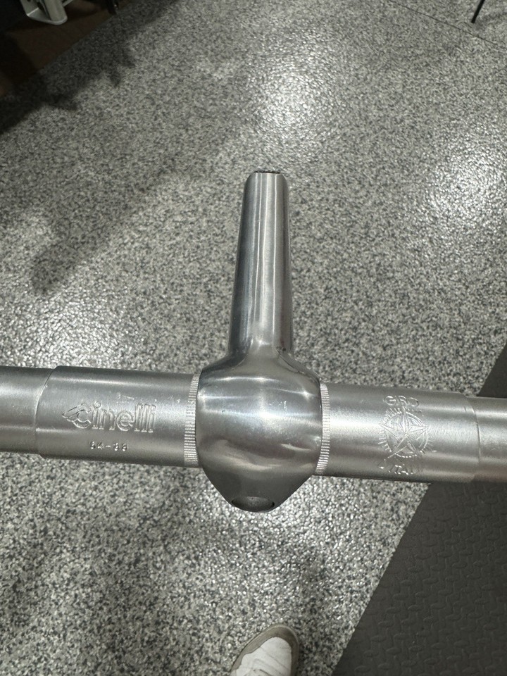 Guidon De Vélo Course Cinelli Giro D'Italia 64 - 42cm, Aluminium, Argent (CUGDI42)