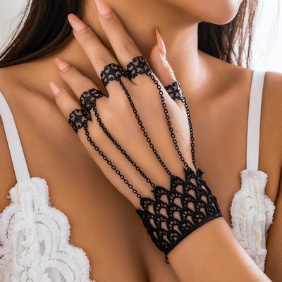 Creative Vintage Black Lace Finger Wrist Chain Rings Bracelets for Women Metal