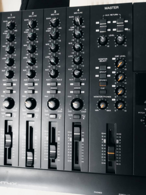 Yamaha MT4X Multitrack Cassette Tape Recorder Power supply