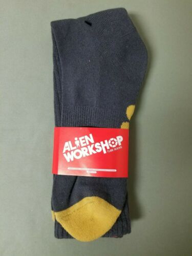 New Alien Workshop Skate Skateboarding Socks. - Picture 2 of 4