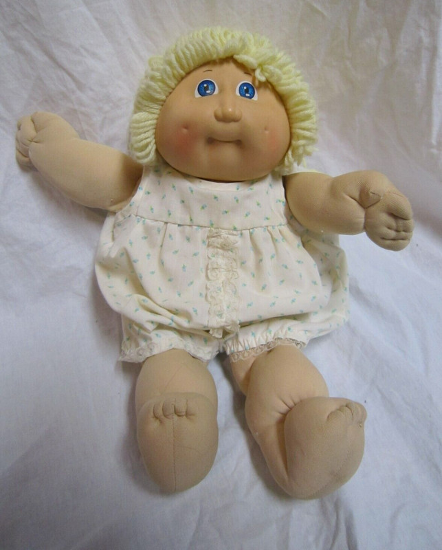 Vintage 1978/1982 Cabbage Patch Kids girl doll blond hair, ponytail-Coleco