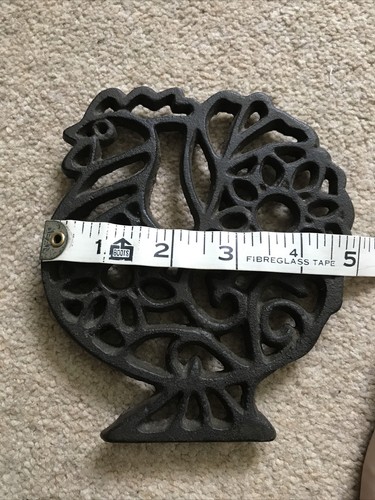 Cast Iron Oval Chicken Rooster Cockerel Trivet Hot Pot Stand WMG 2011 - Picture 4 of 4