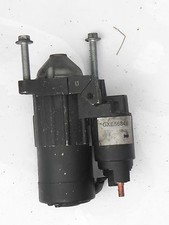 Démarreur moteur Renault Clio / Kangoo 1.5 dci 8200227092 M000T91581 BONNE AFFAIRE