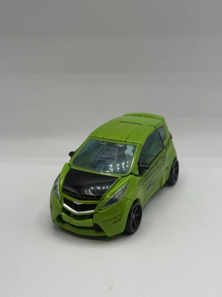 Hasbro 2008 Transformers Revenge of the Fallen Deluxe Class SKIDS - Image 3 of 4