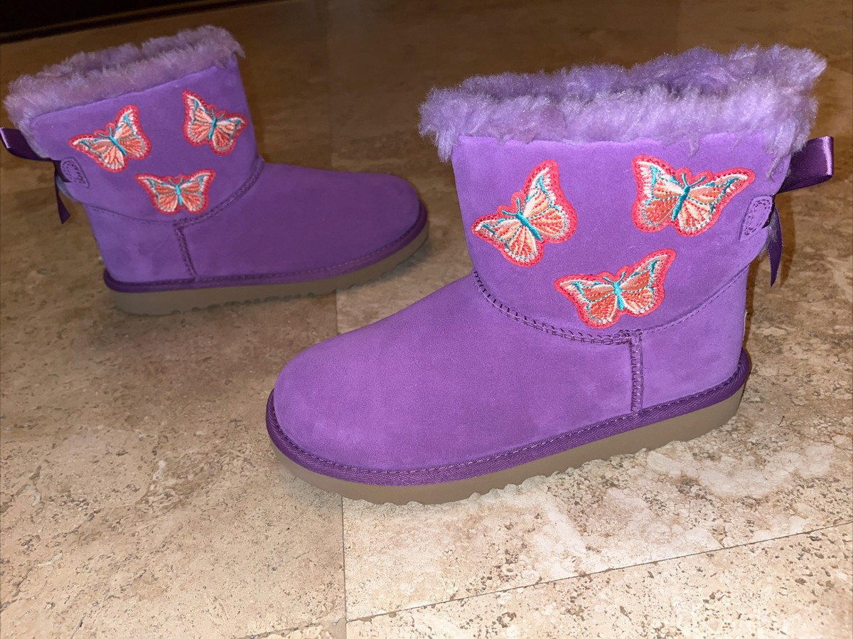UGG Kids Purple Mini Bailey Bow II With Coral Butterflies UGG Kids Purple Mini Bailey Bow II With Coral Butterflies