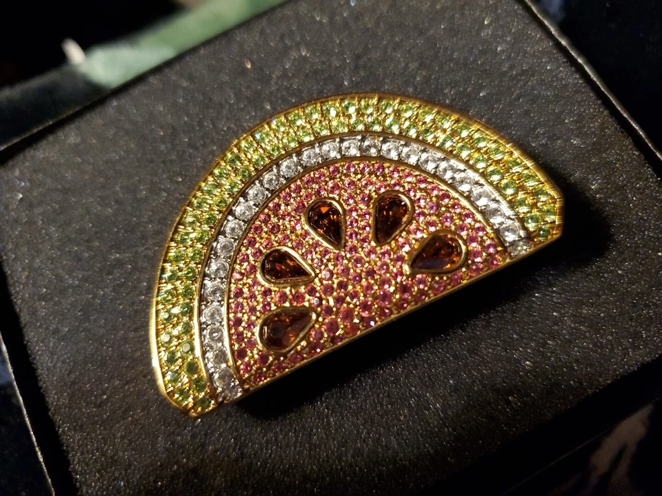 Broche prendedor cristal Swarovski sandía rosa chapado en oro 22k Foto 2 de 4