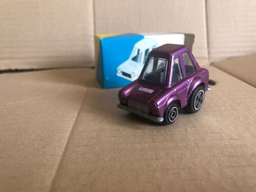 Modellini statici di auto, furgoni e camion