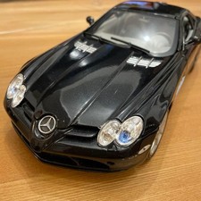 Mercedes Benz Slr Mclaren 1/18 Scale Minicar Maisto