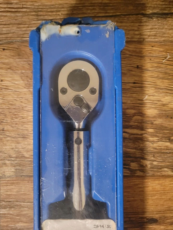 Kobalt 1/2" Click Torque Wrench 2884735 50-ft lb to 250-ft lb FREE SAME DAY SHIP - Image 4 of 4