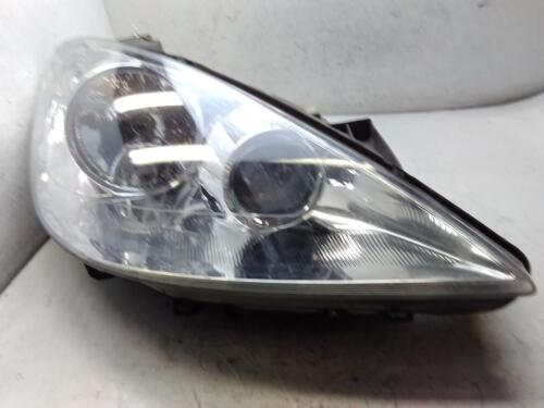 Peugeot 807 original headlights right Valeo with LWR damaged year 2004 - Picture 1 of 6