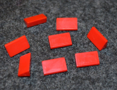 (8)  1x2 Red Small Slope Tile / Cheese Wedge Bricks ~ New Lego Parts ~