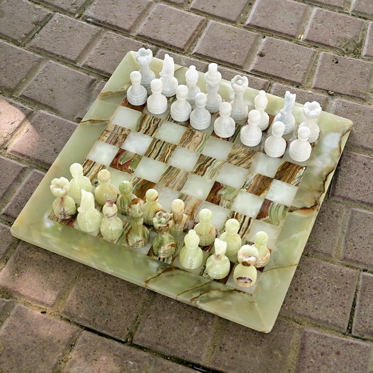 Handcrafted Green Onyx and White Marble Chessboard Set Game 15
