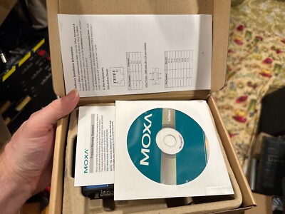 Open Box MOXA NPORT5130A