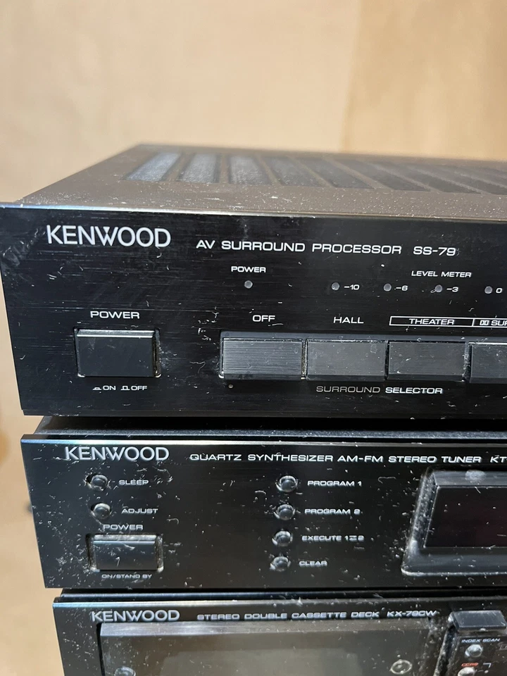 Sistema de Componentes Estéreo Kenwood Años 80 5 Unidades Amplificador Cassette PARA REPUESTOS SOLO LEER Foto 2 de 4