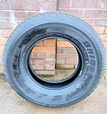 BRIDGESTONE DUELER H/T 245/70/16  111s  H/T 840