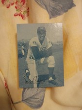 2004 Leaf Exhibits Insert Ernie Banks #14 Legend Code: 1921 Cubs HOF ⚾️