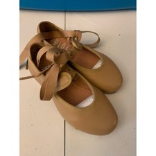 Bloch Tan Tap Shoes with Ribbon Ties
